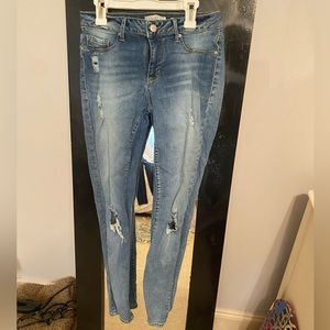 Jessica Simpson-kiss me super skinny size 28 jeans